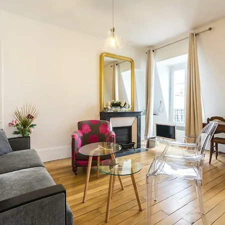 Apartment Cmg Nazareth/ Republique Xiv