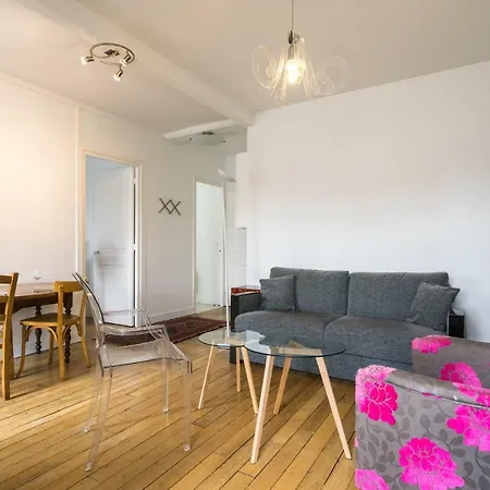 Apartment Cmg Nazareth/ Republique Xiv Paris